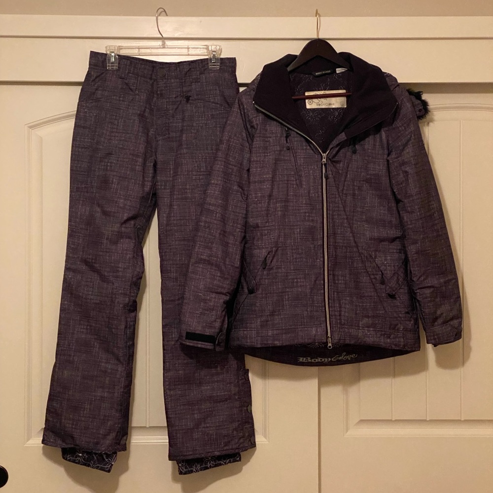 Body Glove Snow Outfit